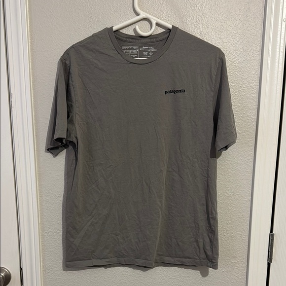 PATAGONIA Framed FITZ ROY Trout ORGANIC COTTON T-Shirt - Picture 3 of 6